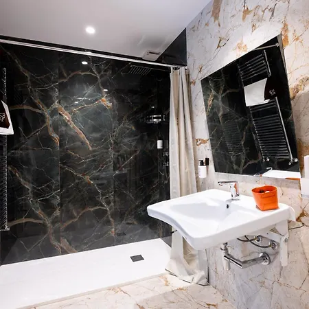 Palazzo Genuardi - Charming - 4* 巴勒莫