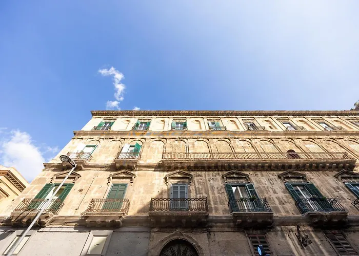 Palazzo Genuardi - Charming - 4*